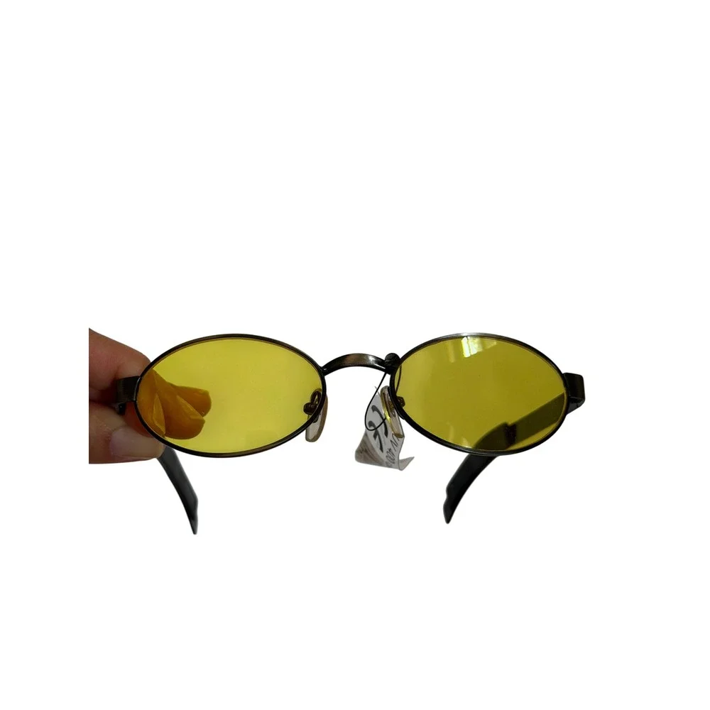 Vintage 90s/ Y2K Yellow Tint Oval Sunglasses